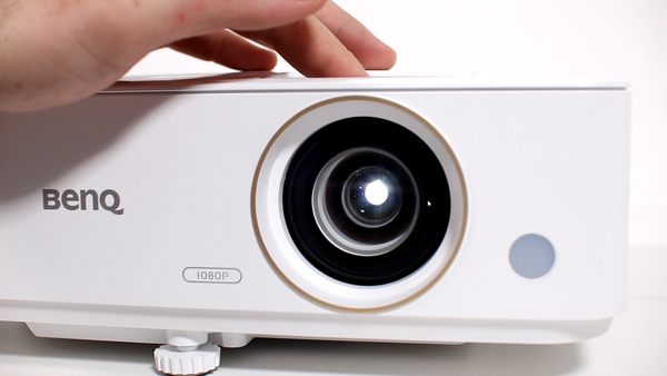 Benq th585 для домашнего кинотеатра и игр Benq th585 для домашнего кинотеатра и игр