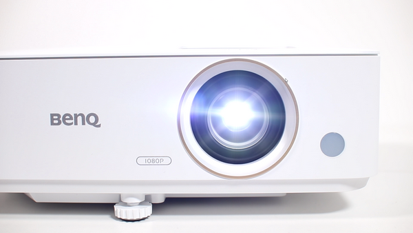 Benq th585 для домашнего кинотеатра и игр Benq th585 для домашнего кинотеатра и игр