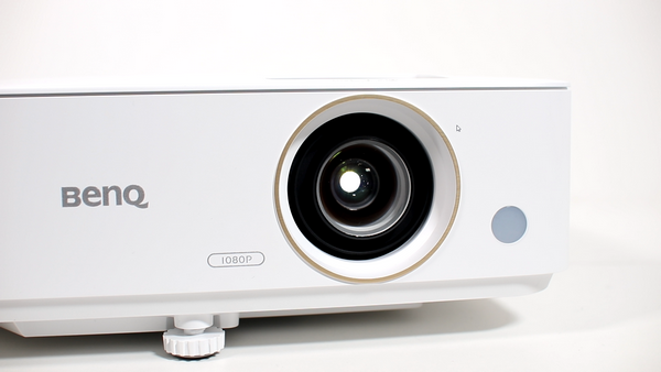 Benq th585 для домашнего кинотеатра и игр Benq th585 для домашнего кинотеатра и игр