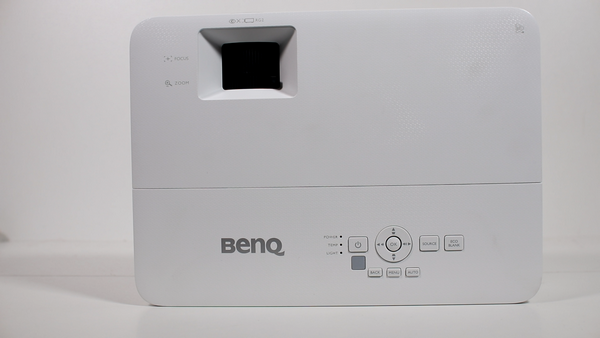 Benq th585 для домашнего кинотеатра и игр Benq th585 для домашнего кинотеатра и игр