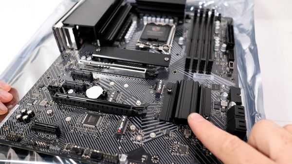 Давайте соберем ПК среднего класса с процессорами intel и nvidia Давайте соберем ПК среднего класса с процессорами intel и nvidia