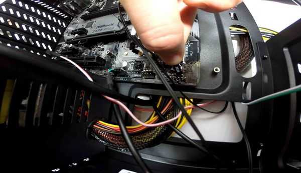 Игровая конфигурация с i3 8100 coffee lake и gtx1060 Игровая конфигурация с i3 8100 coffee lake и gtx1060