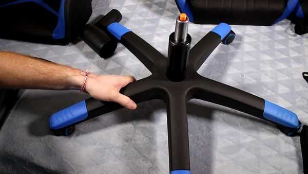 Игровое кресло Marvo ch 106 Игровое кресло Marvo ch 106