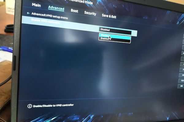 Изящный ноутбук Asus поставляется без операционной системы, как загрузиться с флешки Изящный ноутбук Asus поставляется без операционной системы, как загрузиться с флешки