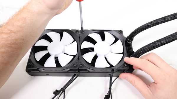 Я делаю высококлассный игровой ПК для друга Я делаю высококлассный игровой ПК для друга