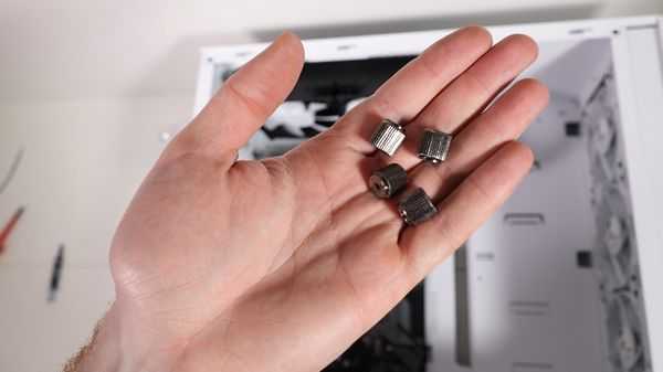 Я делаю высококлассный игровой ПК для друга Я делаю высококлассный игровой ПК для друга