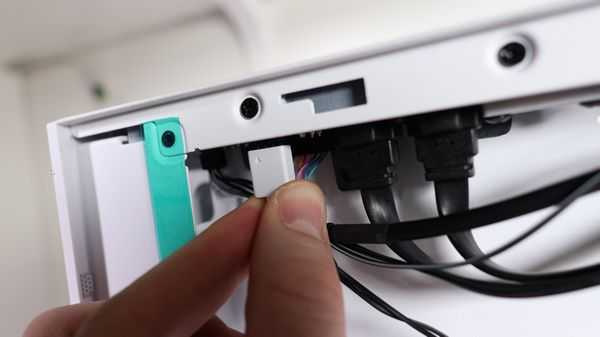 Я делаю высококлассный игровой ПК для друга Я делаю высококлассный игровой ПК для друга