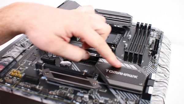 Я собираю ПК с новыми видеокартами amd rx 6650xt и ryzen 5 5600 Я собираю ПК с новыми видеокартами amd rx 6650xt и ryzen 5 5600