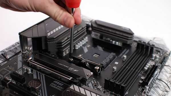 Я собираю ПК с новыми видеокартами amd rx 6650xt и ryzen 5 5600 Я собираю ПК с новыми видеокартами amd rx 6650xt и ryzen 5 5600