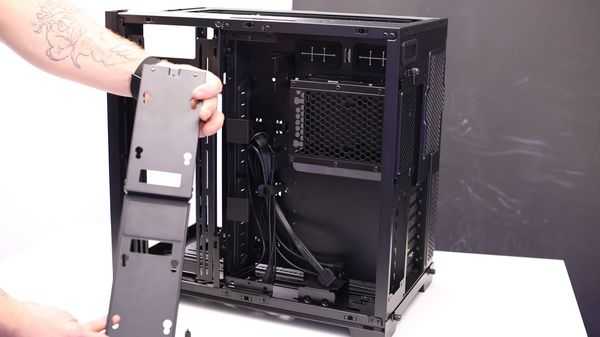 Это самая известная компьютерная коробка в мире Это самая известная компьютерная коробка в мире