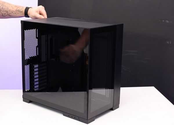 Это самая известная компьютерная коробка в мире Это самая известная компьютерная коробка в мире