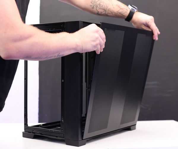 Это самая известная компьютерная коробка в мире Это самая известная компьютерная коробка в мире