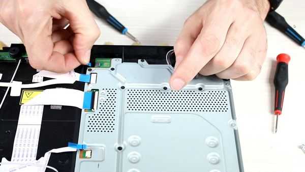 Как разобрать и почистить playstation 4 Как разобрать и почистить playstation 4