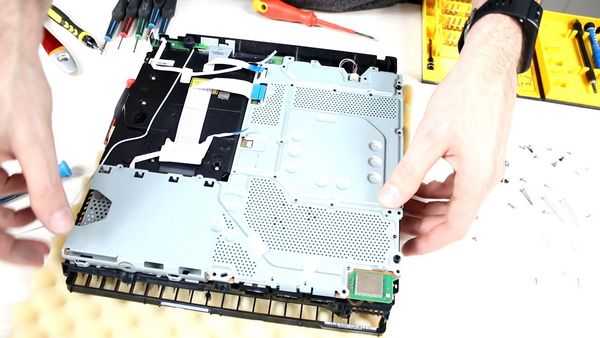 Как разобрать и почистить playstation 4 Как разобрать и почистить playstation 4