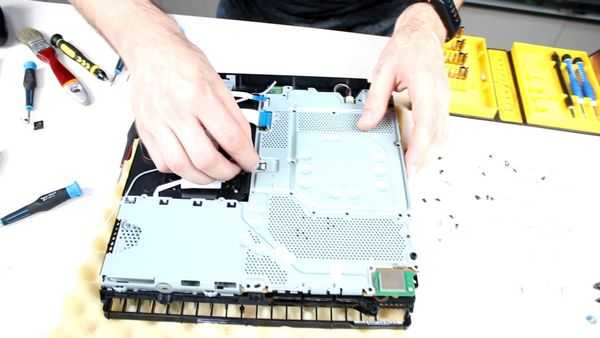 Как разобрать и почистить playstation 4 Как разобрать и почистить playstation 4