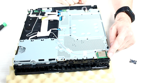 Как разобрать и почистить playstation 4 Как разобрать и почистить playstation 4