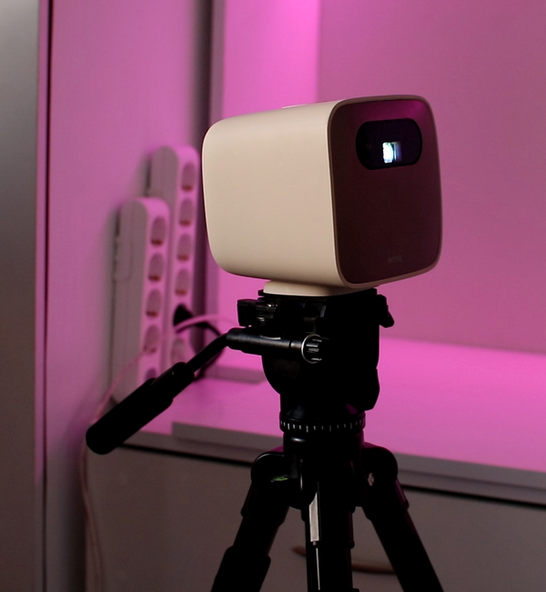 Как устроить домашний кинотеатр повсюду с помощью проектора benq gs2 Как устроить домашний кинотеатр повсюду с помощью проектора benq gs2