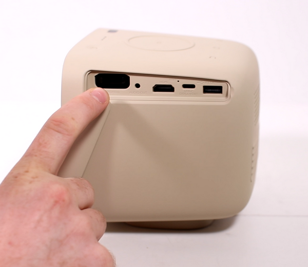 Как устроить домашний кинотеатр повсюду с помощью проектора benq gs2 Как устроить домашний кинотеатр повсюду с помощью проектора benq gs2