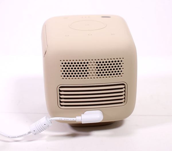 Как устроить домашний кинотеатр повсюду с помощью проектора benq gs2 Как устроить домашний кинотеатр повсюду с помощью проектора benq gs2