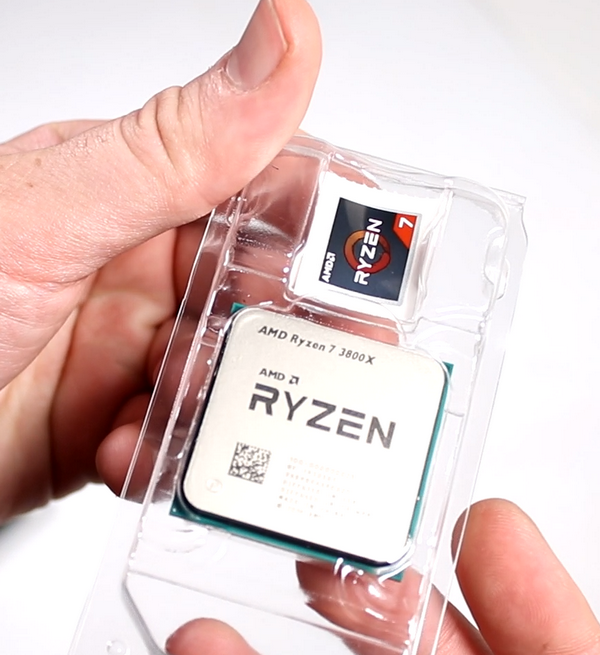 Крутой игровой ПК и две новые видеоигры Крутой игровой ПК и две новые видеоигры