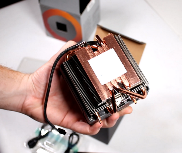 Крутой игровой ПК и две новые видеоигры Крутой игровой ПК и две новые видеоигры