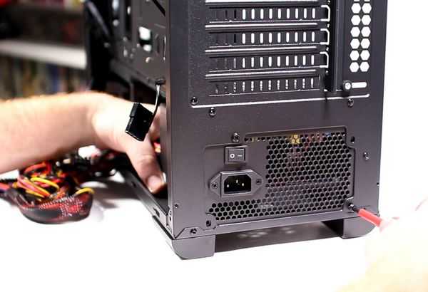 Крутой ПК среднего класса Крутой ПК среднего класса