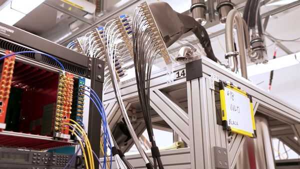 Квантовые компьютеры - что нам нужно знать Квантовые компьютеры - что нам нужно знать