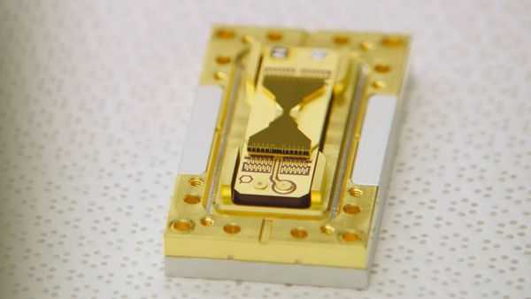 Квантовые компьютеры - что нам нужно знать Квантовые компьютеры - что нам нужно знать