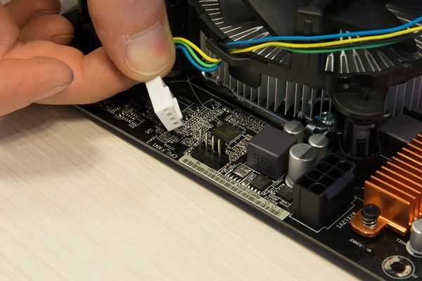 Монтаж процессора шаг за шагом Монтаж процессора шаг за шагом