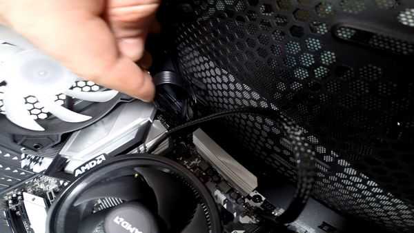 Новая rtx 3060 собрала ПК среднего класса Новая rtx 3060 собрала ПК среднего класса