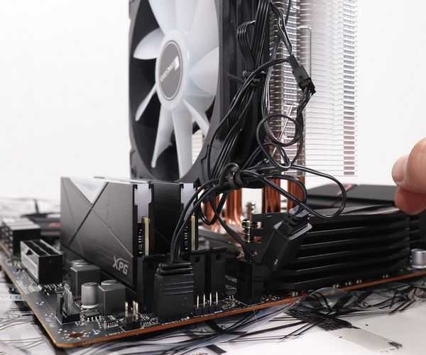 Отличный ПК для игр и создания контента Отличный ПК для игр и создания контента