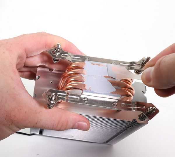 Отличный ПК для игр и создания контента Отличный ПК для игр и создания контента