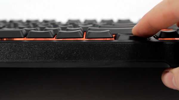 Razer ornata chroma - удобная и светящаяся клавиатура