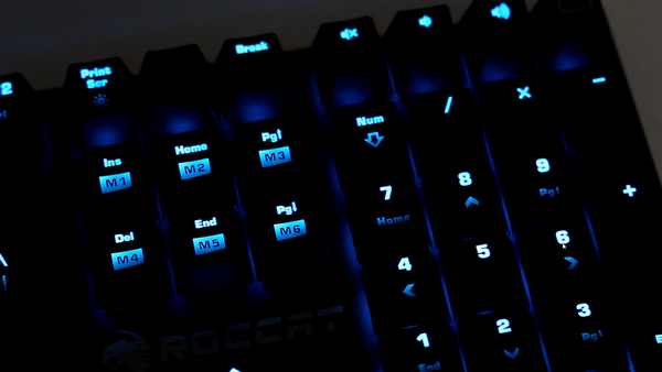 Roccat kone pure se и roccat suora Roccat kone pure se и roccat suora