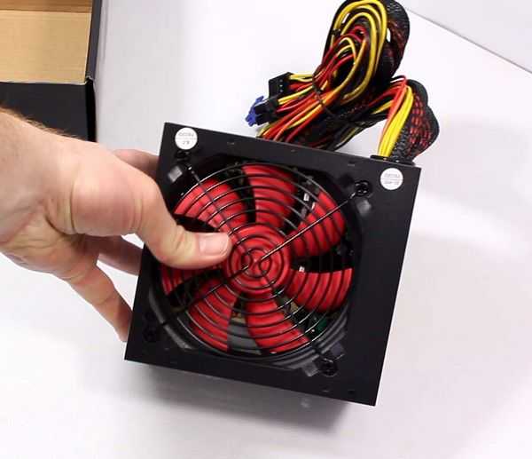 Ryzen 5 2400g и r3 2200g с интегрированной видеокартой vega уже здесь Ryzen 5 2400g и r3 2200g с интегрированной видеокартой vega уже здесь