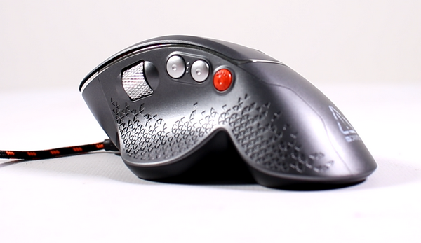 Самая странная вертикальная мышь от Canyon. Самая странная вертикальная мышь от Canyon.