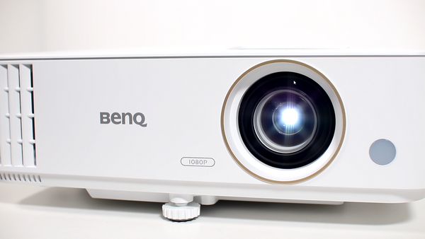 Benq th585 для домашнего кинотеатра и игр