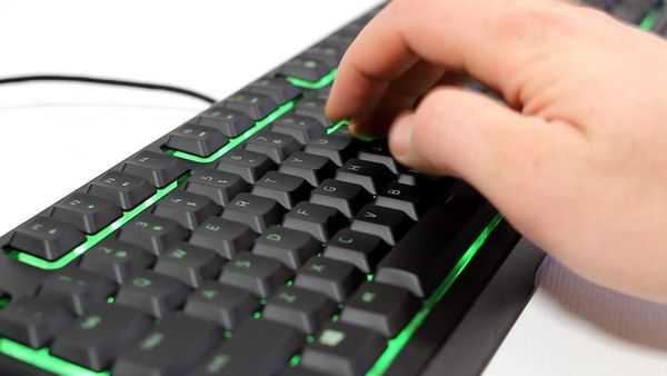 Razer ornata chroma - удобная и светящаяся клавиатура