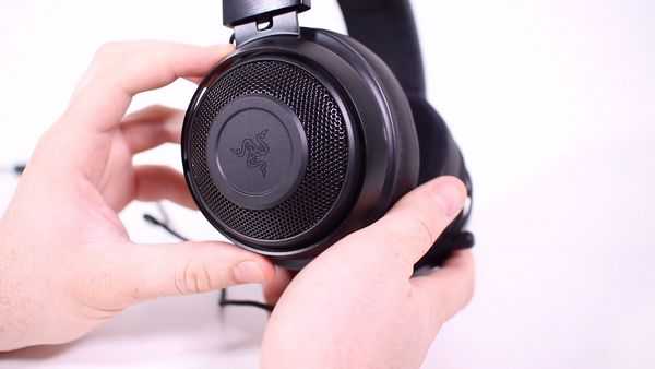 Культовая игровая гарнитура razer kraken