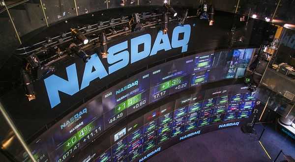 Amd добавлена в индекс nasdaq 100